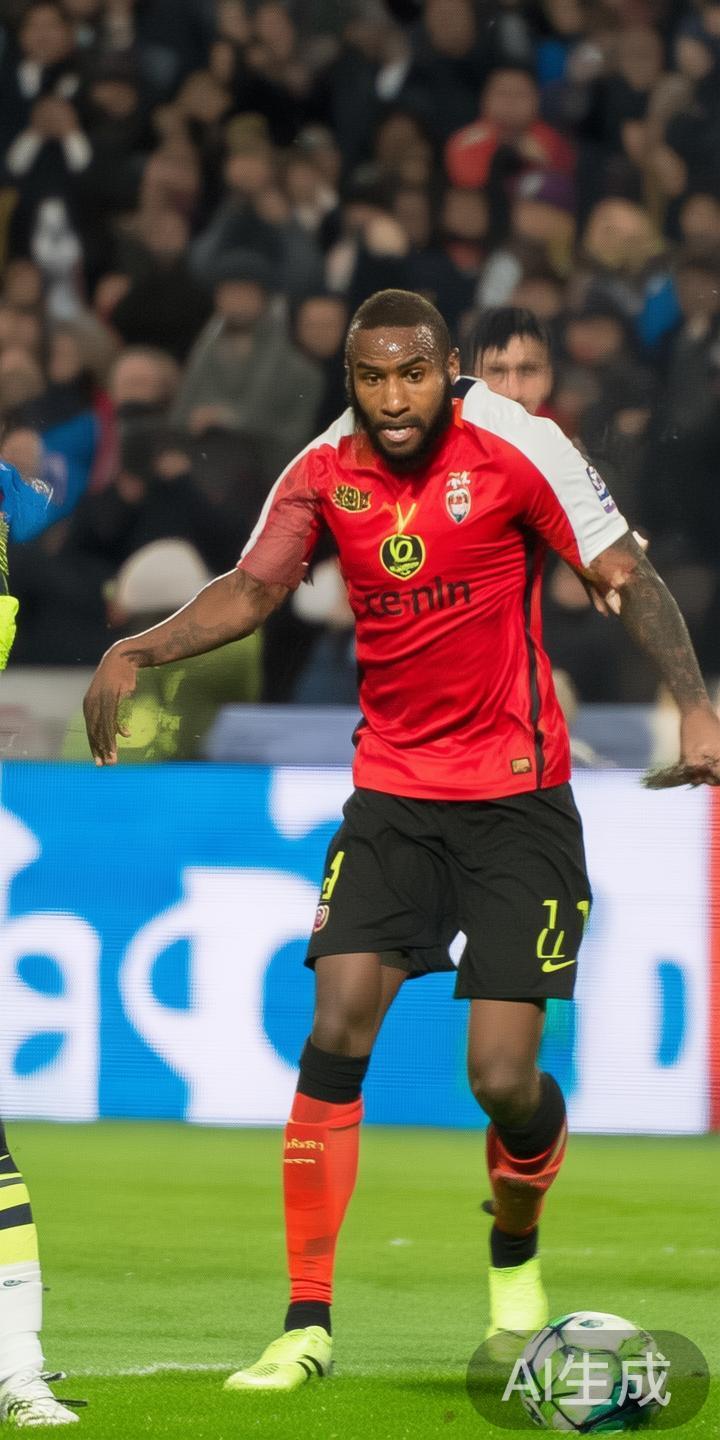 令人震撼的进球不断刷新纪录。其中，最为人所关注的是